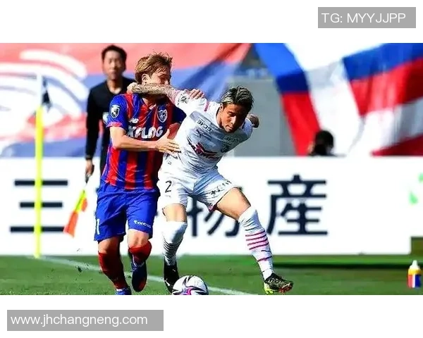 福冈黄蜂与不死鸟的激烈对决揭示了足球战术的魅力与团队精神